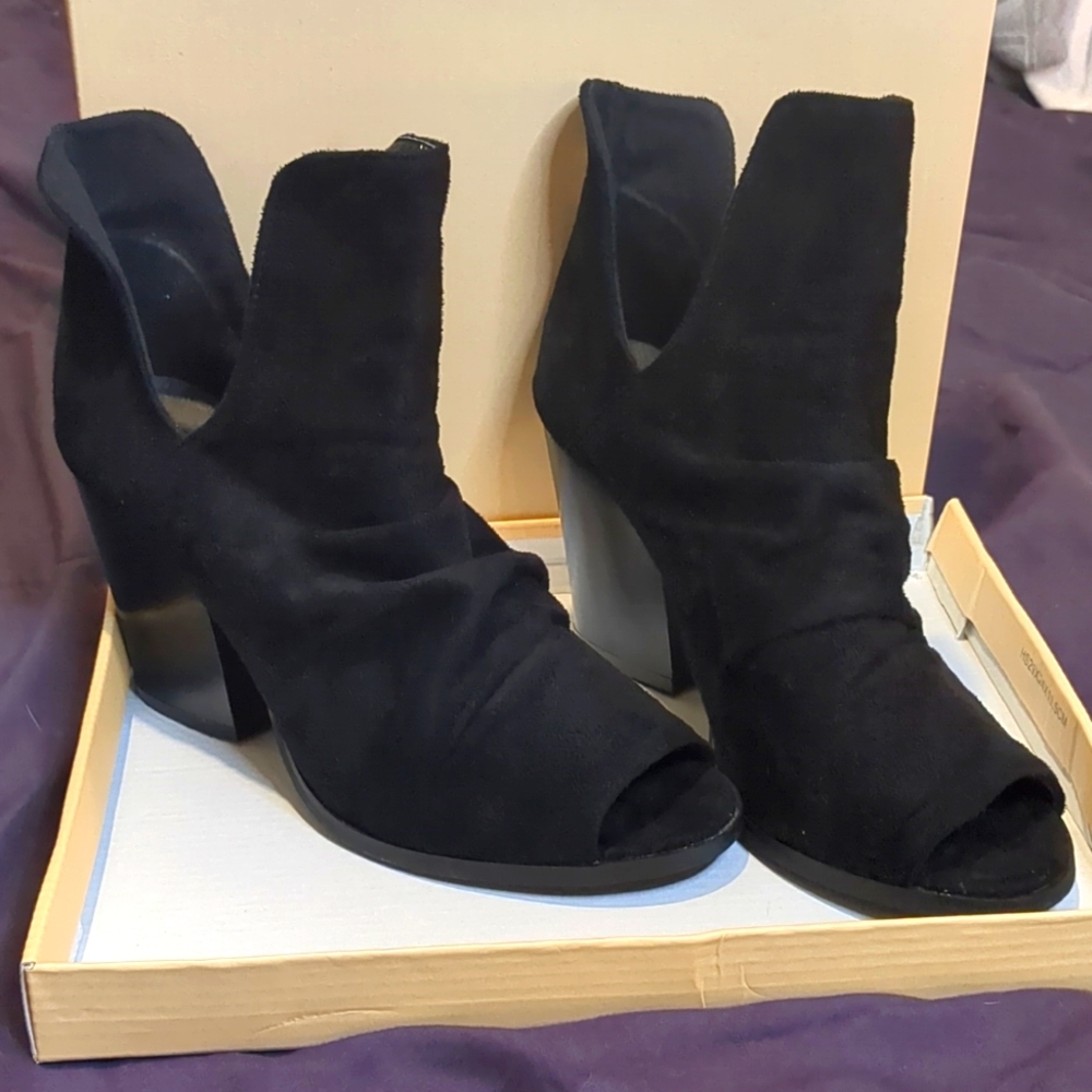 Yoki Peep Toe Slouchy Stacked Block Heel Booties